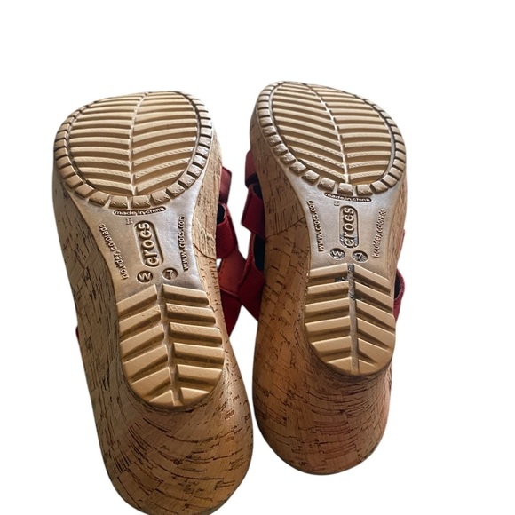 CROCS Red and Cream Wedges with Elevated Comfort - Picture 3 of 5